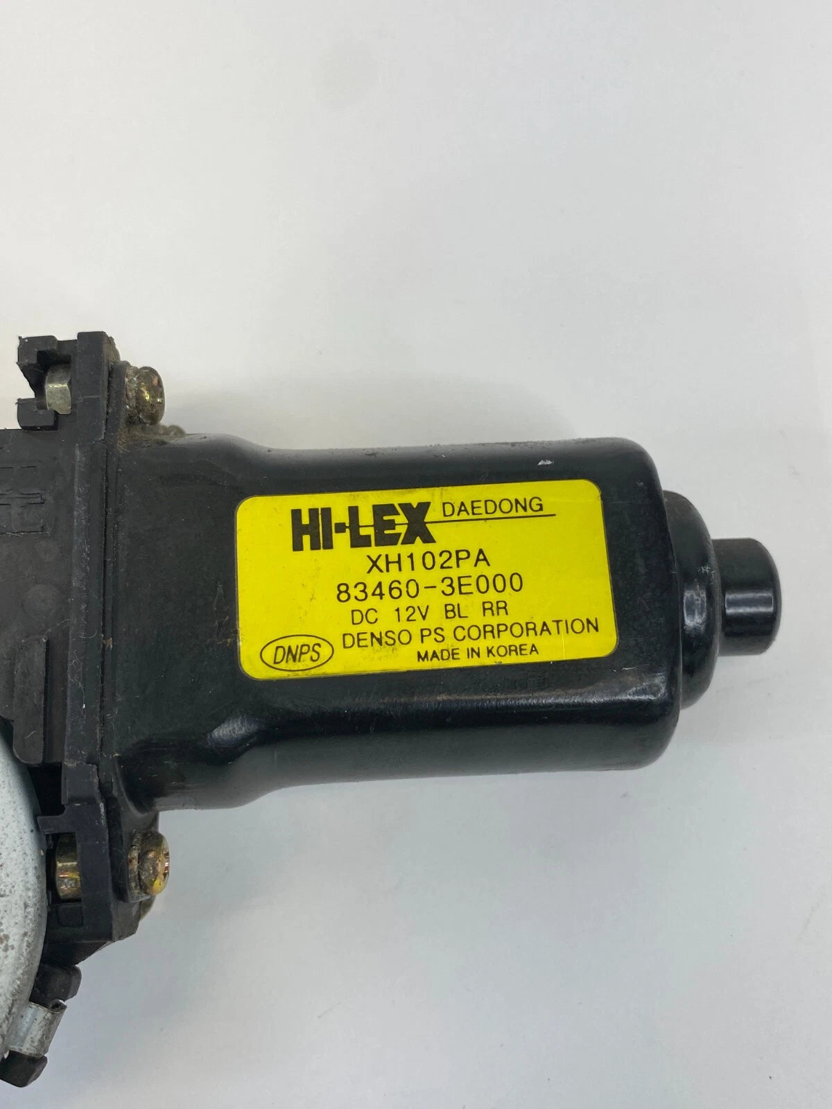 2003-2009 KIA SORENTO REAR RIGHT BACK SIDE DOOR WINDOW MOTOR 83460-3E000 OEM