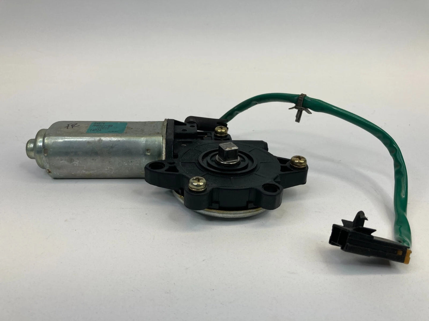 1998-2001 NISSAN ALTIMA FRONT RIGHT PASSENGER SIDE POWER WINDOW MOTOR UNIT OEM