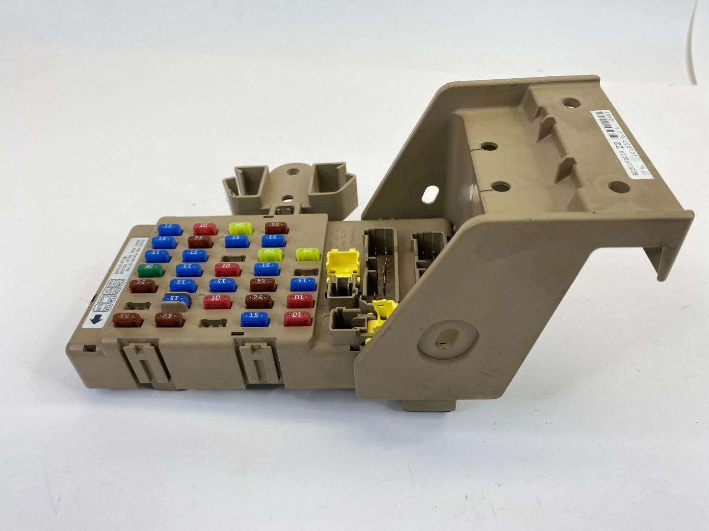 2009-2013 SUBARU FORESTER 2.5L INTERIOR FUSE BOX RELAY FUSEBOX BLOCK 82201FG010