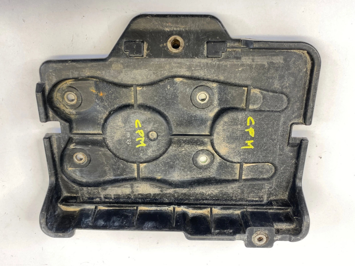 1999-2005 VOLKSWAGEN JETTA BATTERY TRAY BASE UNIT FRONT OEM FACTORY 1J0-915-333C