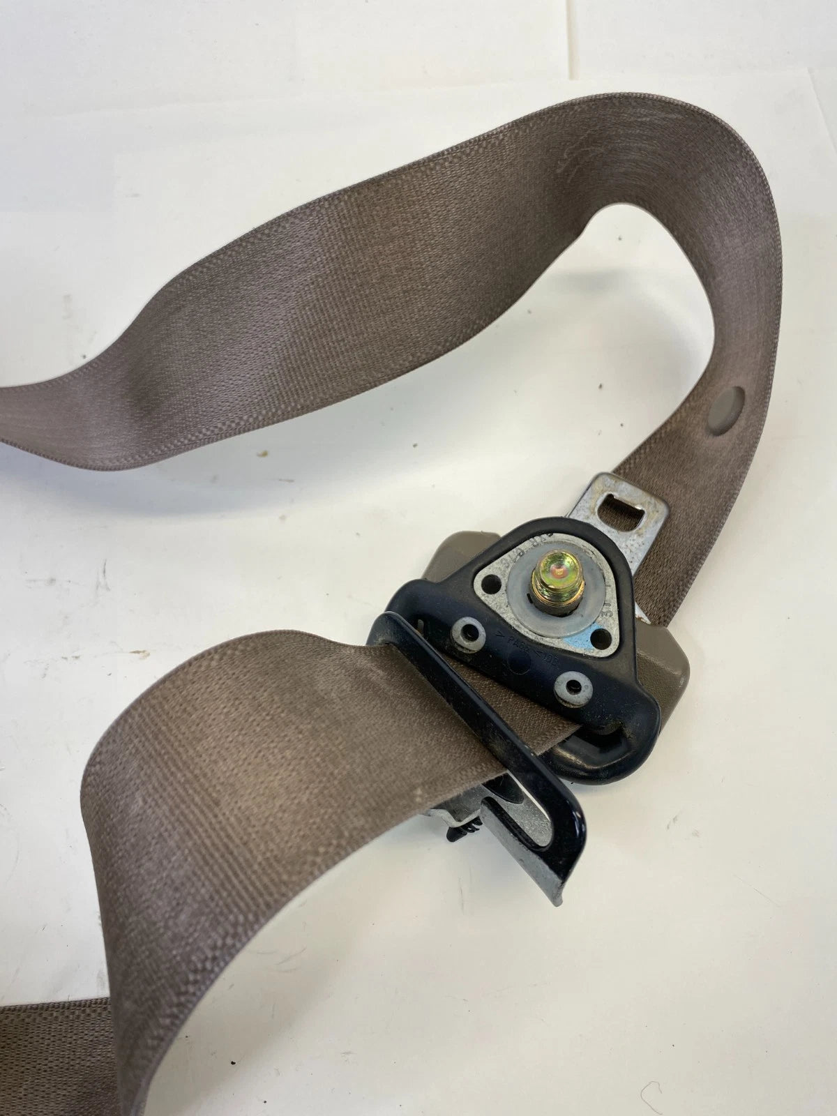 2002-2005 FORD EXPLORER FRONT LEFT DRIVER SIDE SEAT BELT RETRACTOR ASSY OEM