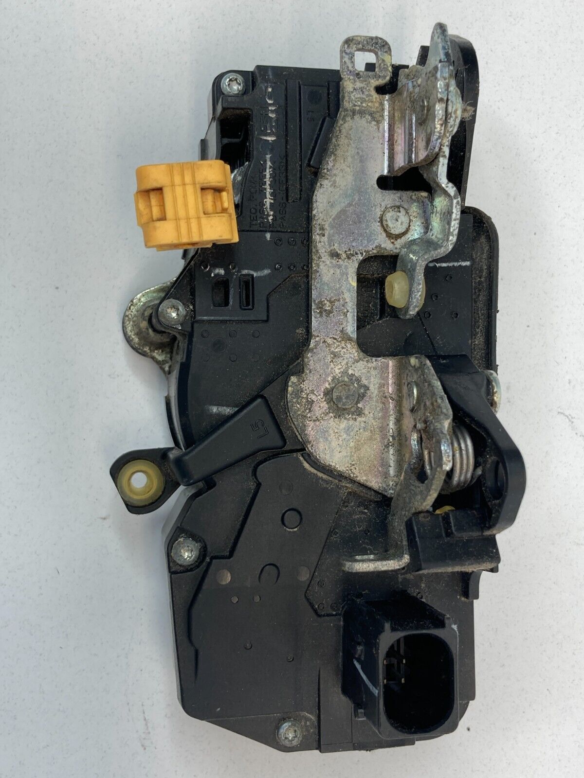 06-08 Pontiac Torrent Front Left Driver Side Door Lock Latch Actuator L16889613