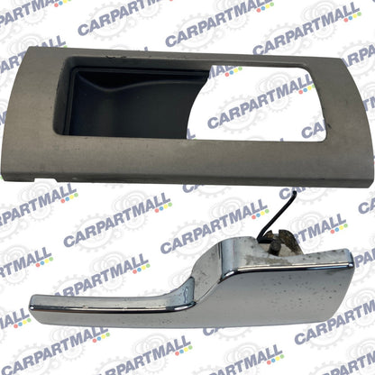2003-2006 Lincoln Navigator Rear Right Side Inner Door Handle w/ Bezel