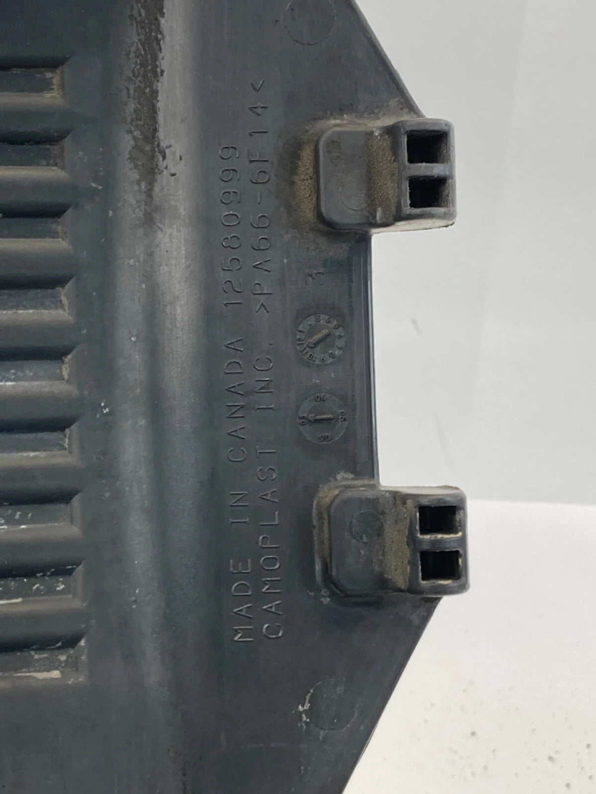 2000-2006 Cadillac Escalade 5.7L V8 Engine Appearance Trim Cover Plate 12580999