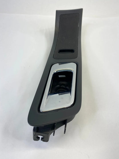 2016-2019 FORD POLICE INTERCEPTOR UTILITY FRONT RIGHT DOOR INNER HANDLE 7822600A