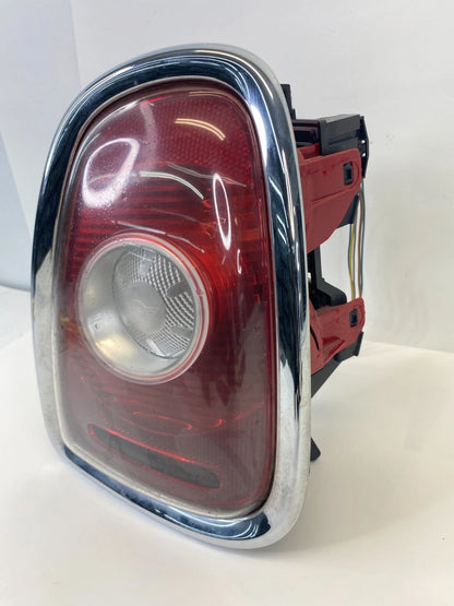 2007-2010 MINI COOPER RR RIGHT PASSENGER SIDE TAILLIGHT LAMP ASSY 03373180 OEM