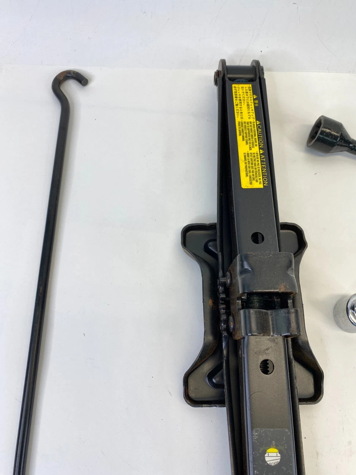 2007-2009 LEXUS RX350 EMERGENCY SPARE TIRE JACK & TOOL KIT WRENCH OEM