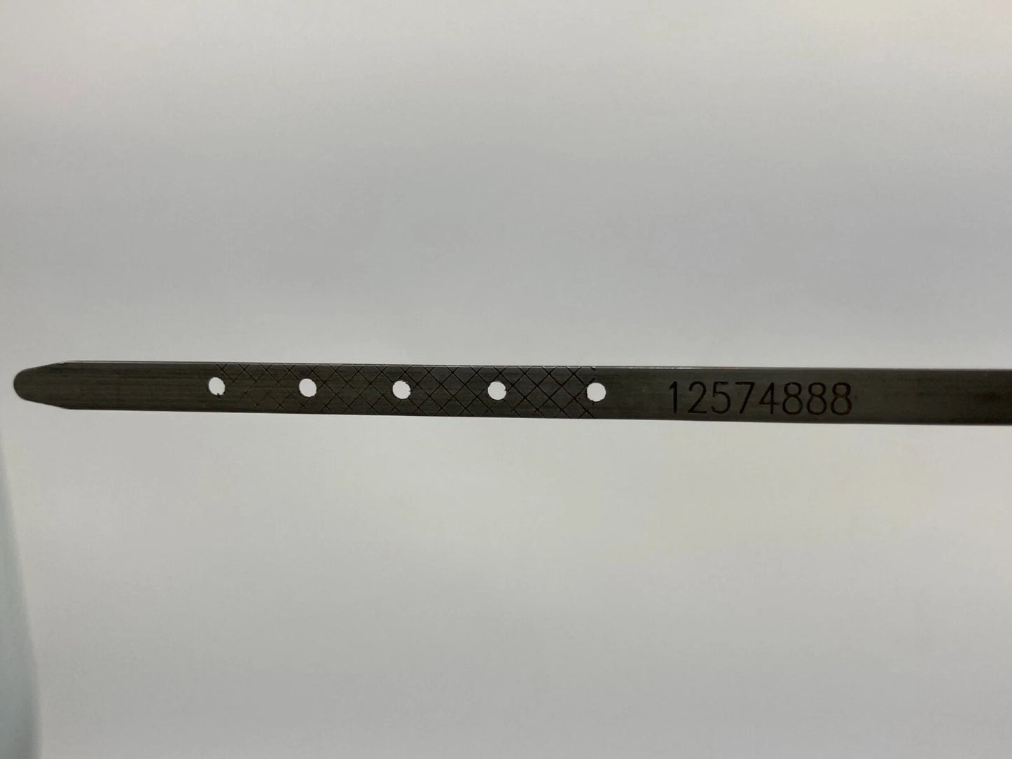 2000 CADILLAC ESCALADE 5.7L ENGINE OIL FLUID DIPSTICK INDICATOR LEVEL 12622055