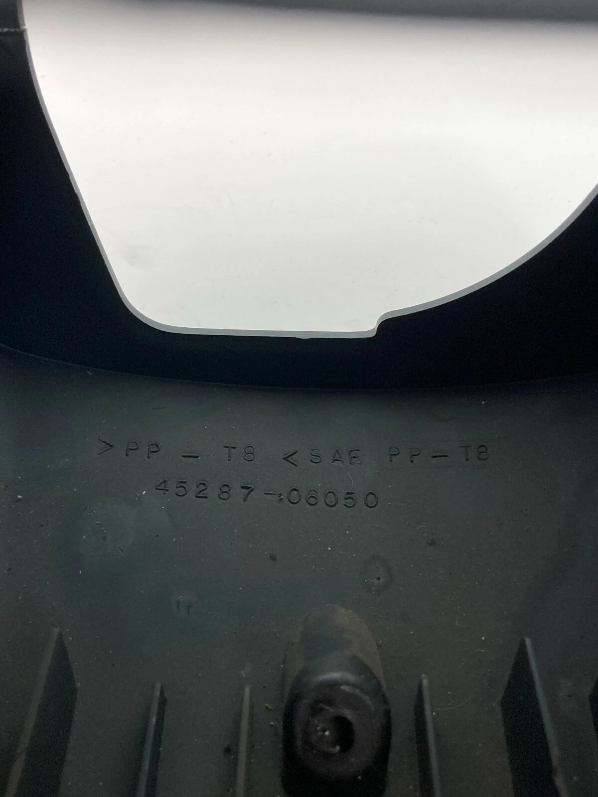 99-03 TOYOTA SOLARA STEERING COLUMN COVER UPPER LOWER SURROUND SHROUD 4528706050