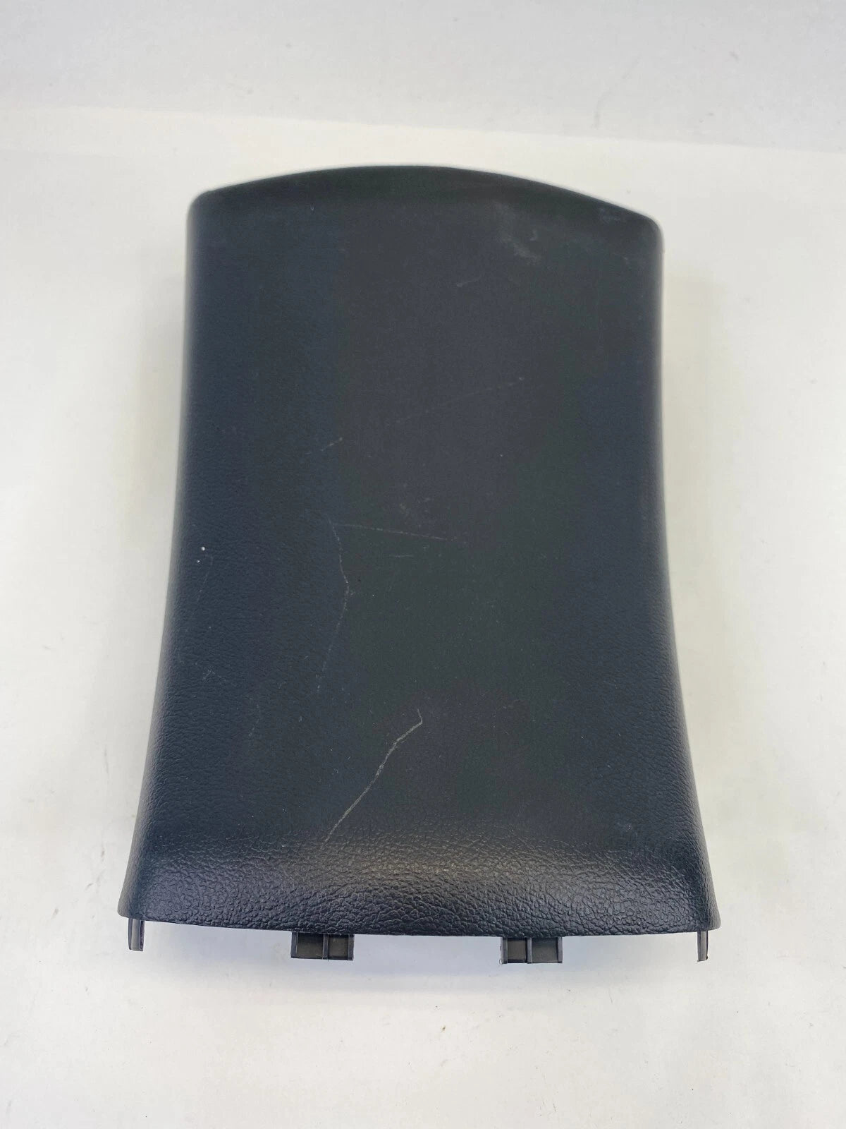 2010-2013 KIA FORTE SEDAN REAR CENTER CONSOLE LID CAP TRIM COVER 84680-1M100 OEM
