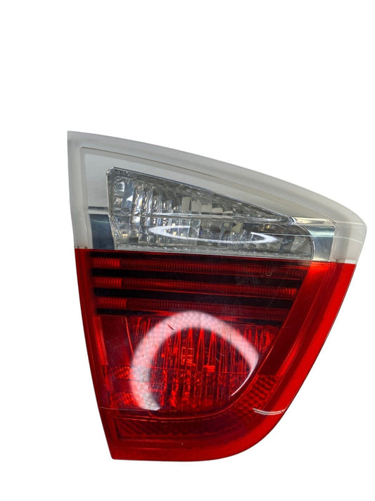 07 08 BMW 328i 328xi Sedan Left Driver Side Tail Light Inner Taillight 6937459