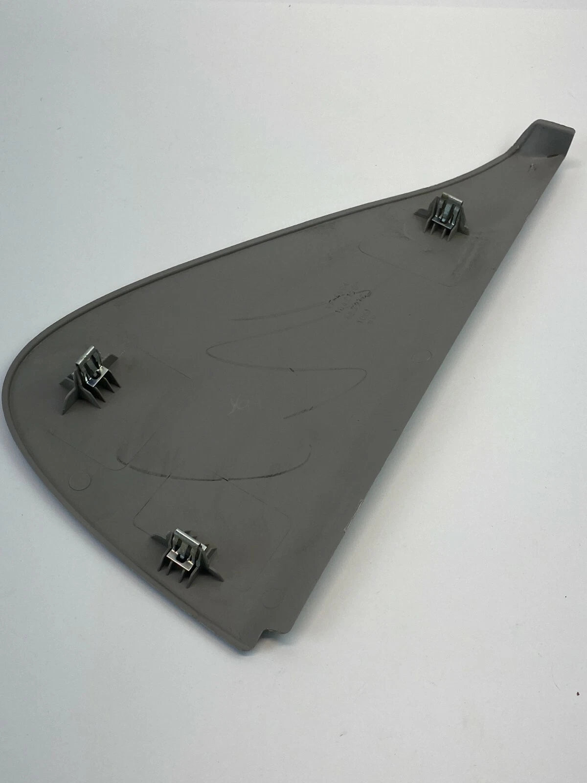 2002-2007 BUICK RENDEZVOUS FRONT RIGHT DASH END CAP COVER TRIM PANEL 10421909
