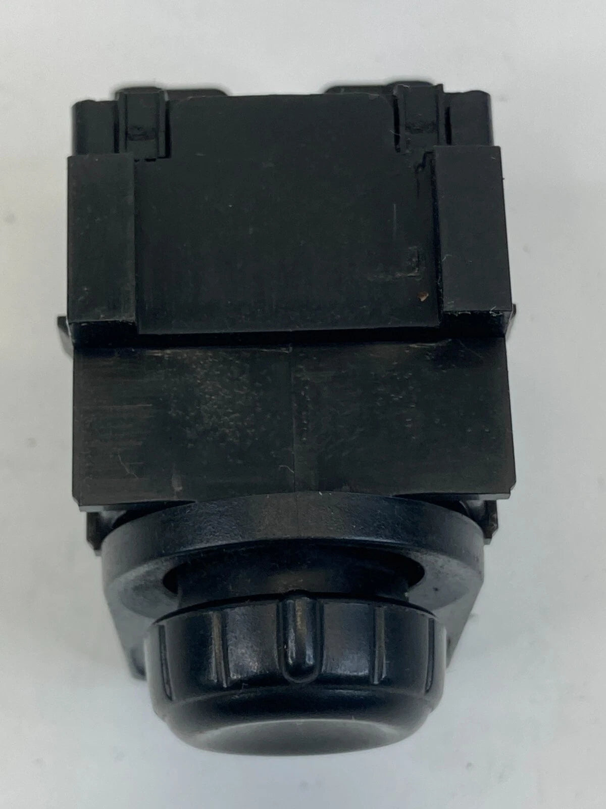 2002-2006 NISSAN ALTIMA LEFT DRIVER SIDE EXTERIOR POWER MIRROR CONTROL SWITCH