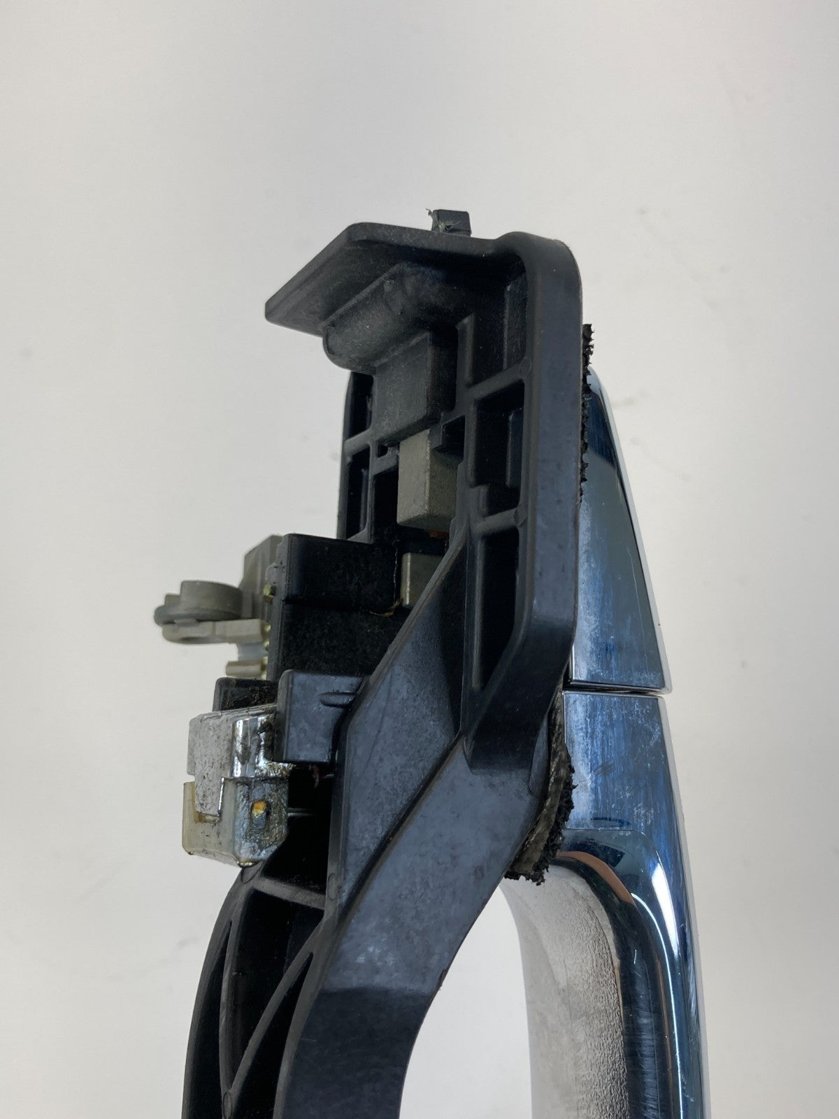 2012-2015 Chevrolet Captiva Sport Front Right Side Exterior Door Handle Assy OEM