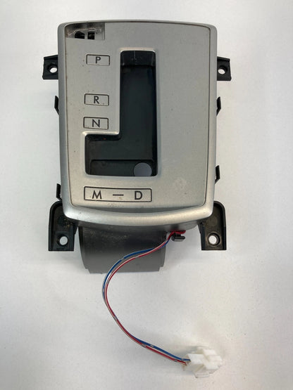 10-12 SUBARU OUTBACK AUTOMATIC FLOOR GEAR SHIFT SHIFTER SELECTOR BEZEL 76E484