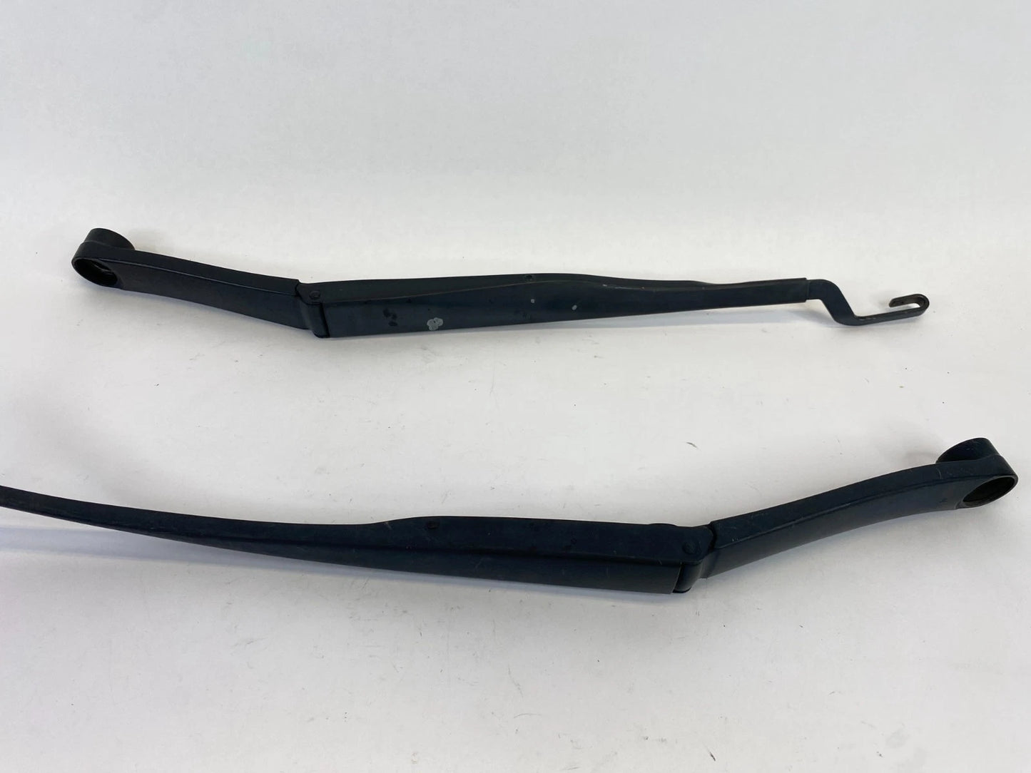 2011 2012 2013 2014 HYUNDAI SONATA HYBRID FRONT LEFT & RIGHT WIPER ARM PAIR OEM