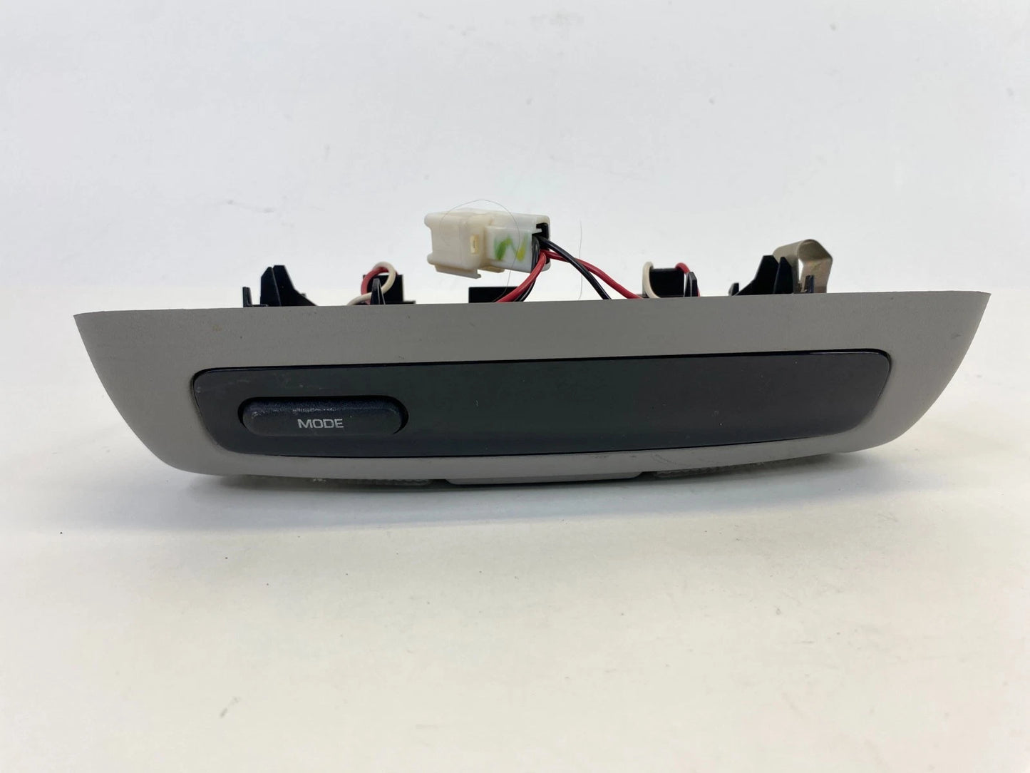 2002-2004 NISSAN XTERRA OVERHEAD DOME LIGHT LAMP MAP 26430-9Z540 OEM