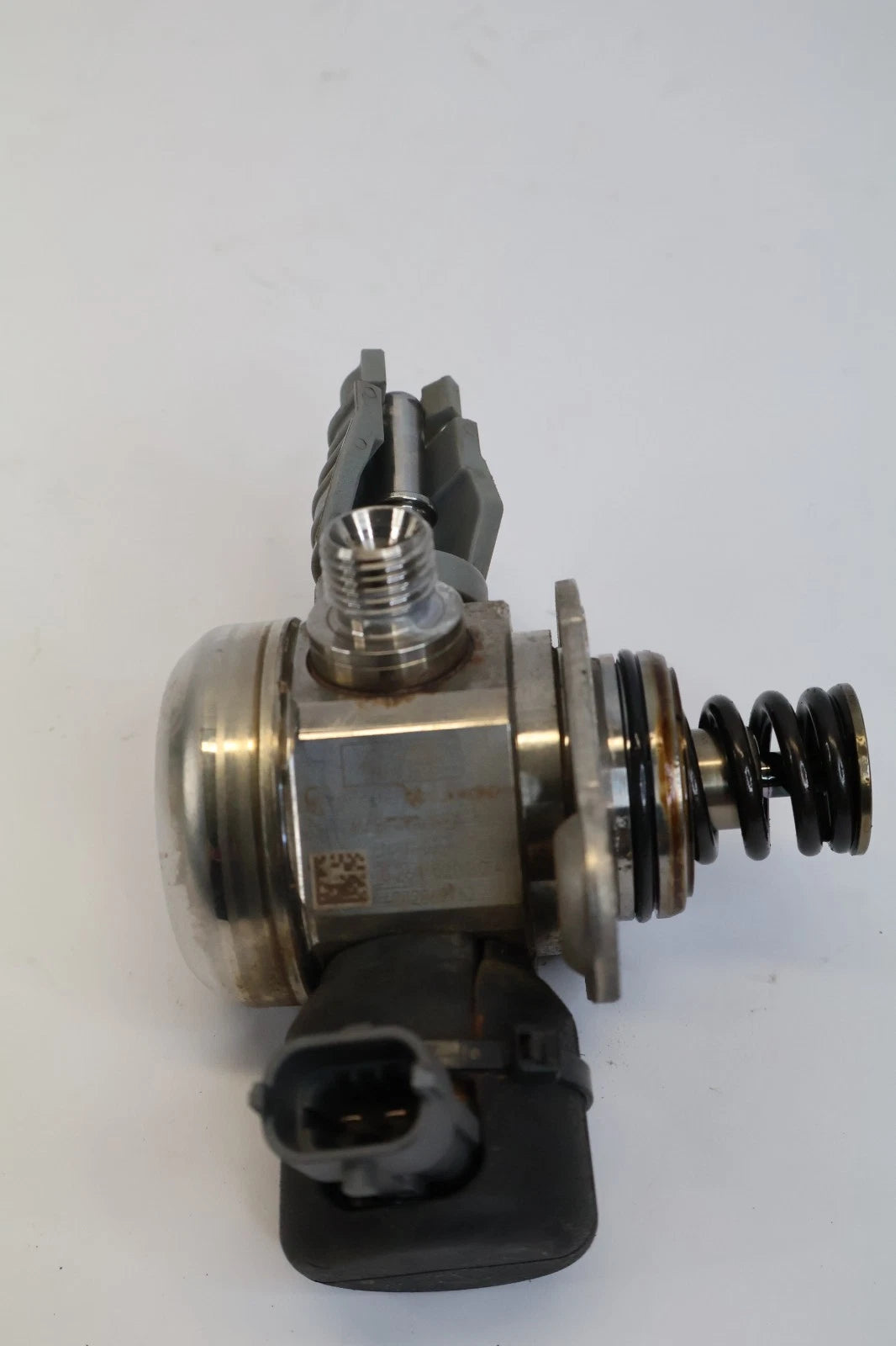 2013 2014 HYUNDAI ACCENT 1.6L ENGINE HIGH PRESSURE FUEL PUMP 35320-2B140