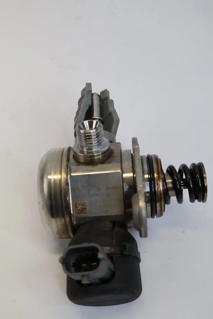 2013 2014 HYUNDAI ACCENT 1.6L ENGINE HIGH PRESSURE FUEL PUMP 35320-2B140