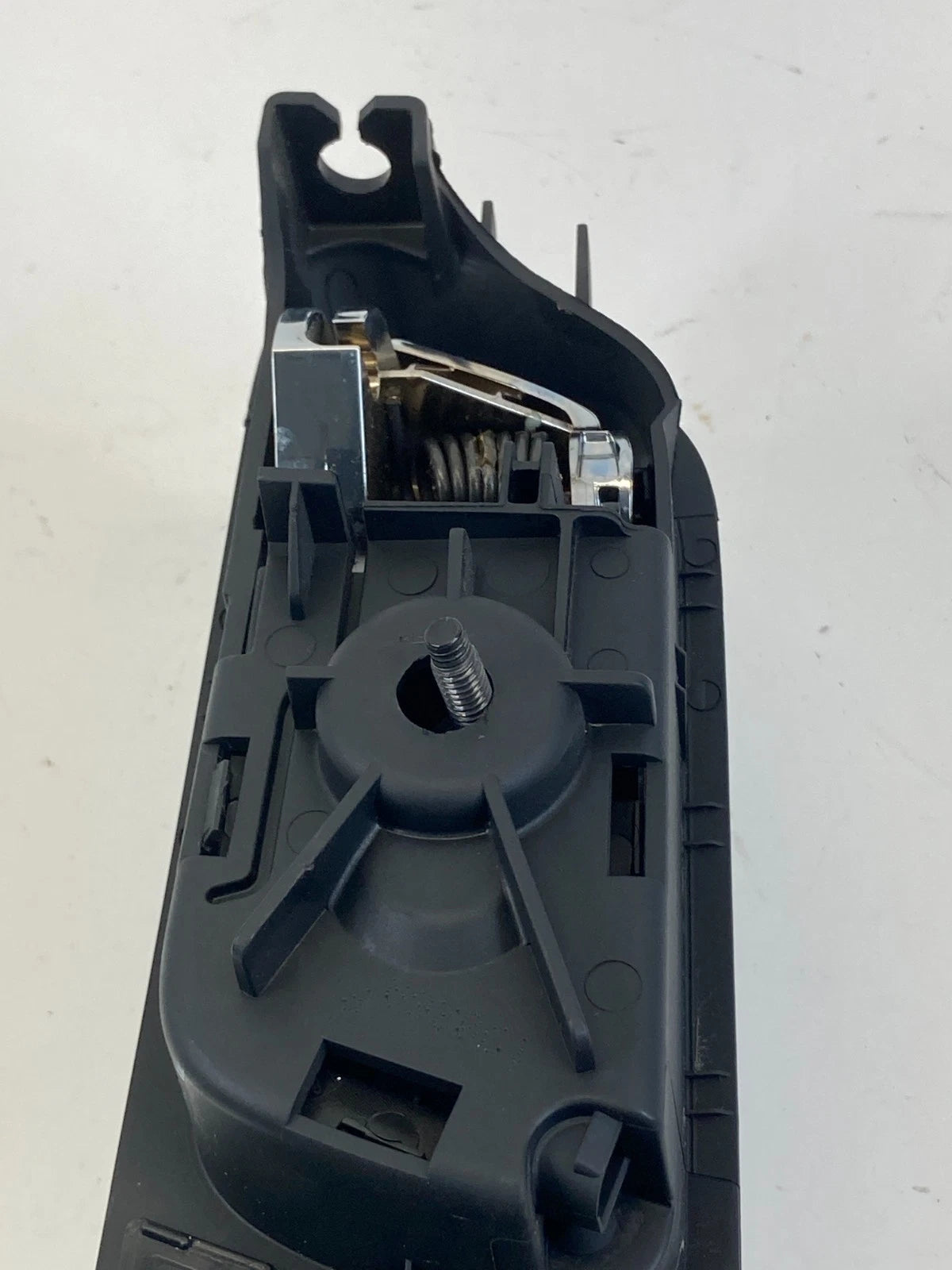 11-15 FORD EXPLORER 13-19 INTERCEPTOR SUV FRONT RIGHT INTERIOR DOOR HANDLE OEM