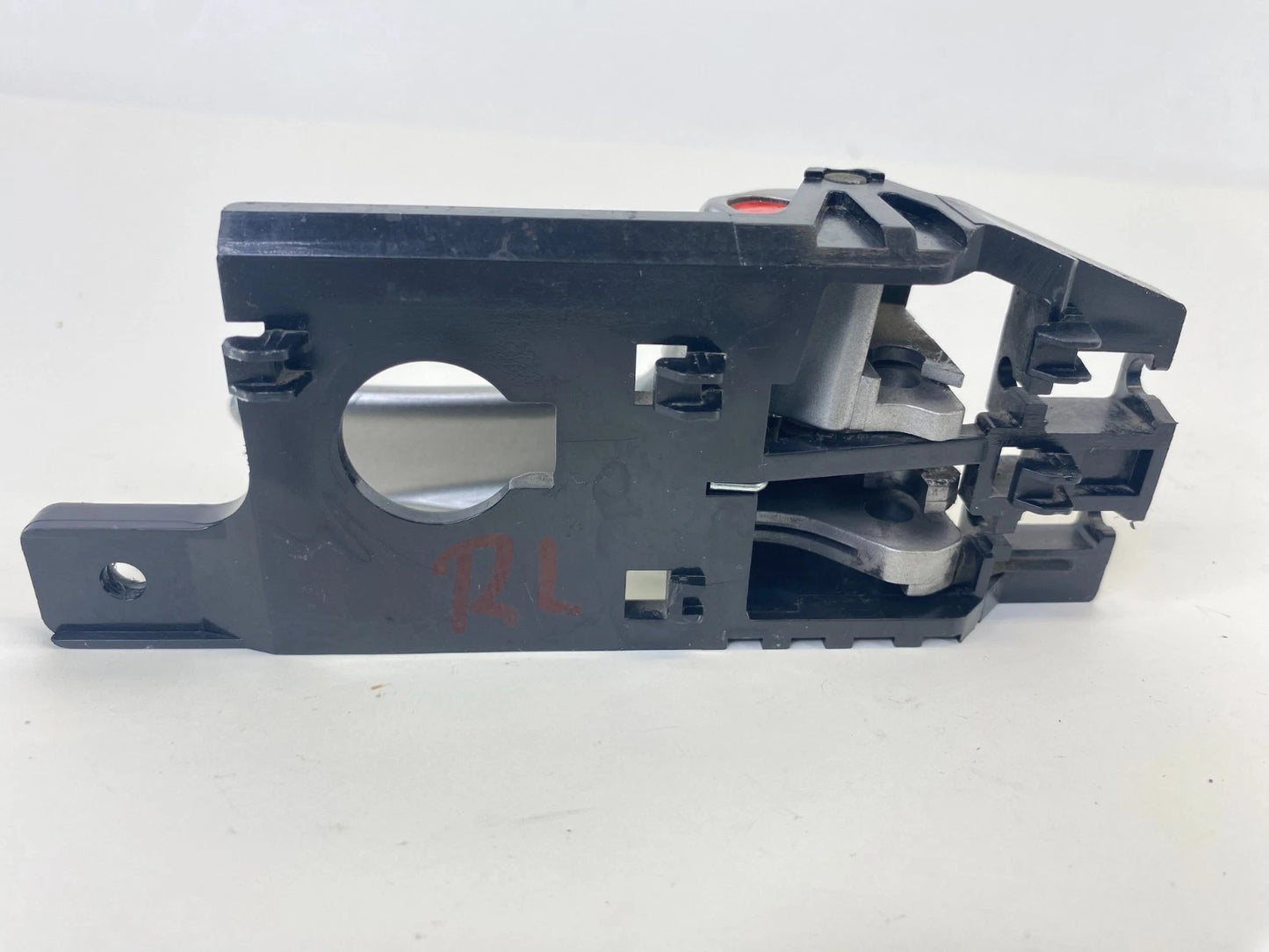 2005-2010 KIA SPORTAGE REAR LEFT DRIVER INNER DOOR HANDLE OEM 82613-1F000