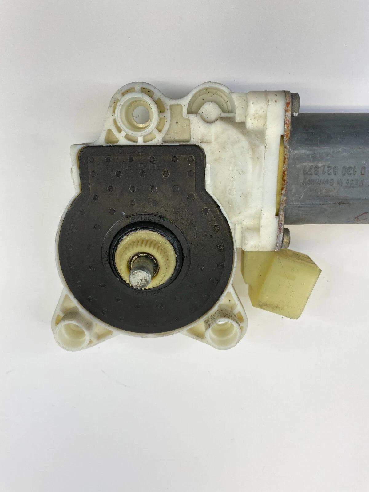 03-06 MERCEDES BENZ E500 FRONT RIGHT SIDE DOOR POWER WINDOW MOTOR 2118203042 OEM