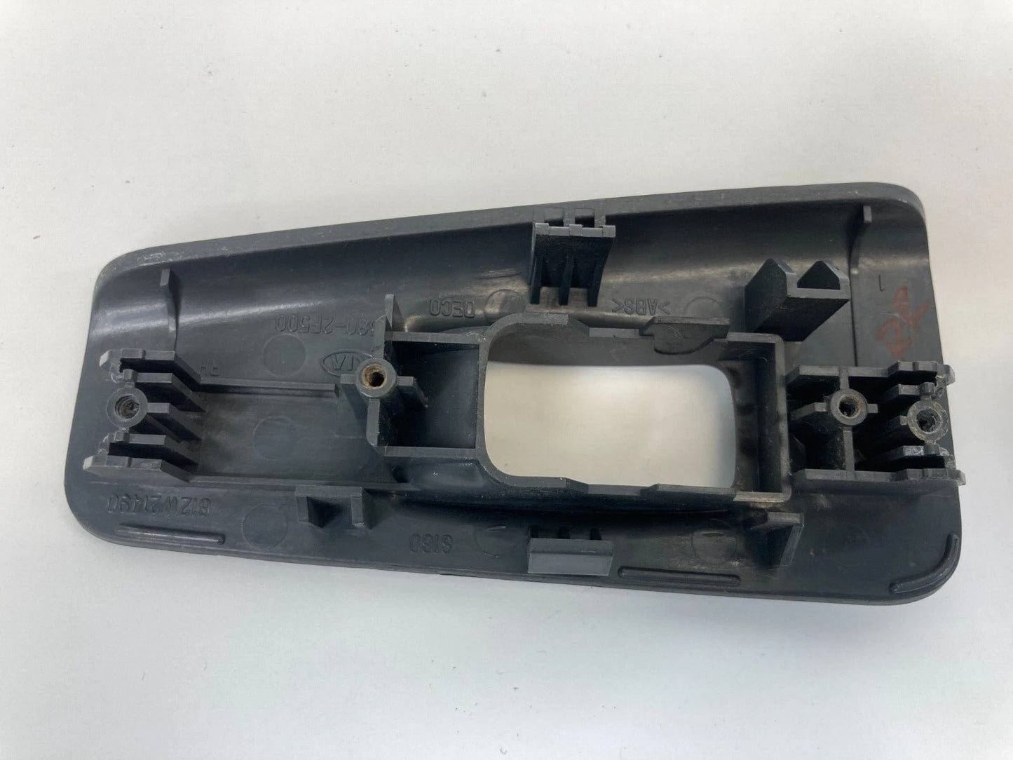 2004-2009 KIA SPECTRA REAR RIGHT DOOR WINDOW SWITCH BEZEL TRIM 3580-2F500 OEM