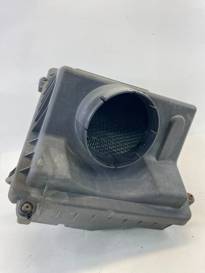 2000-2009 GMC YUKON 5.3L AIR CLEANER FILTER INTAKE BOX ASSEMBLY OEM