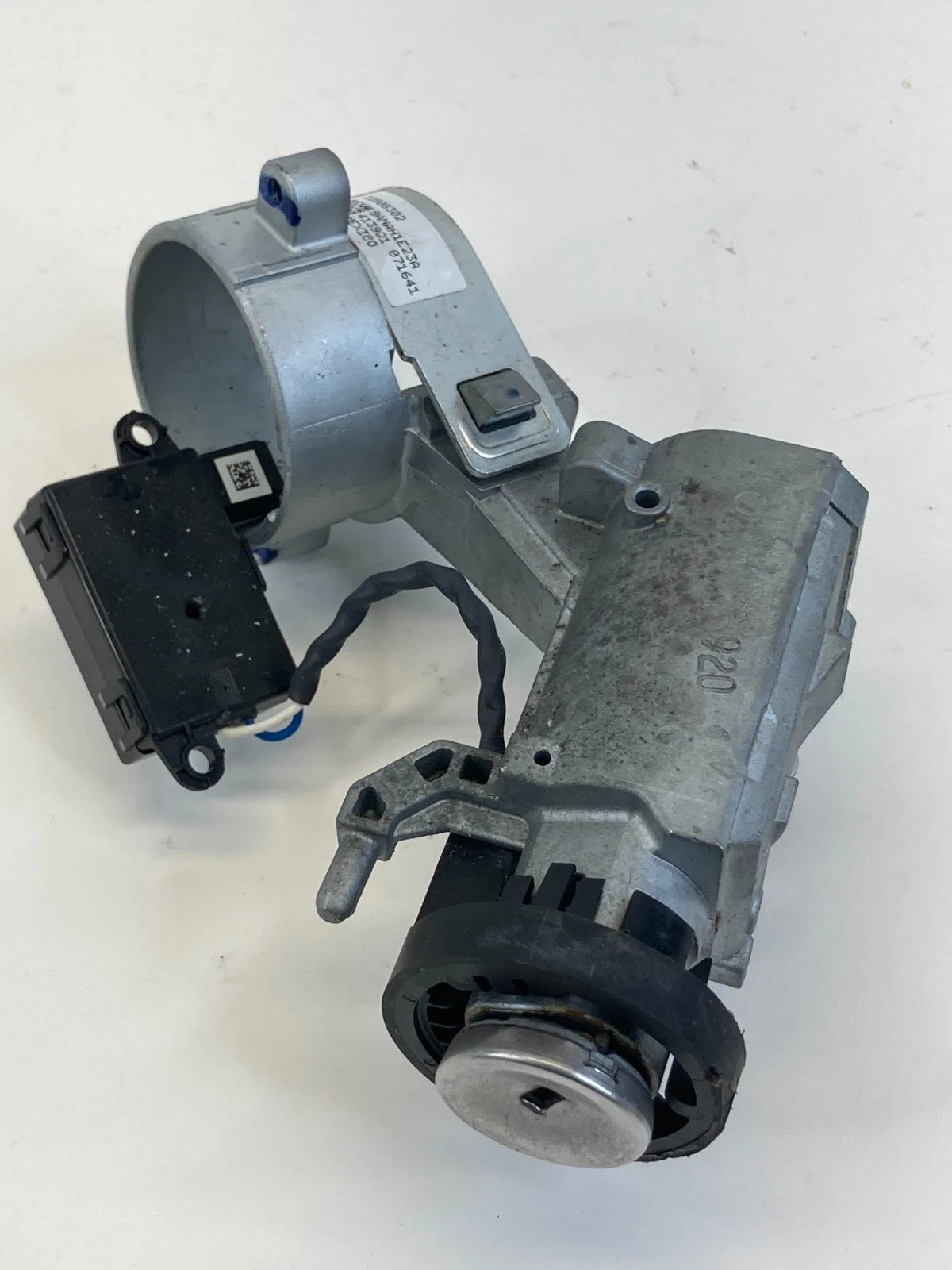 14-17 Chevrolet Equinox A/T Ignition Switch Lock Cylinder & Key W/Immobilizer