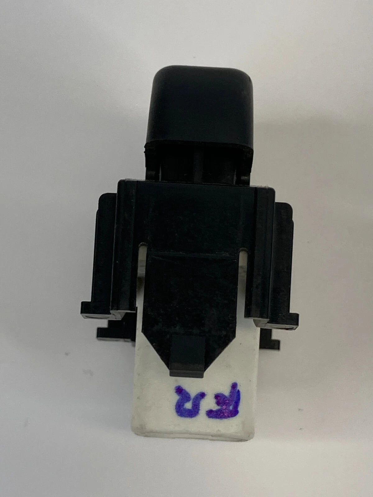 01 02 03 04 TOYOTA HIGHLANDER FRONT RIGHT PASSENGER SIDE DOOR LOCK SWITCH OEM