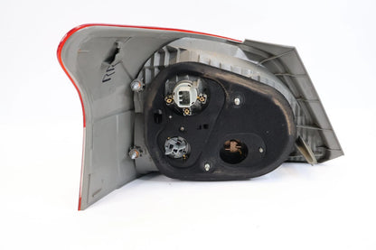 2007-2012 TOYOTA YARIS SEDAN RIGHT PASSENGER TAILLIGHT TAIL LIGHT LAMP HALOGEN