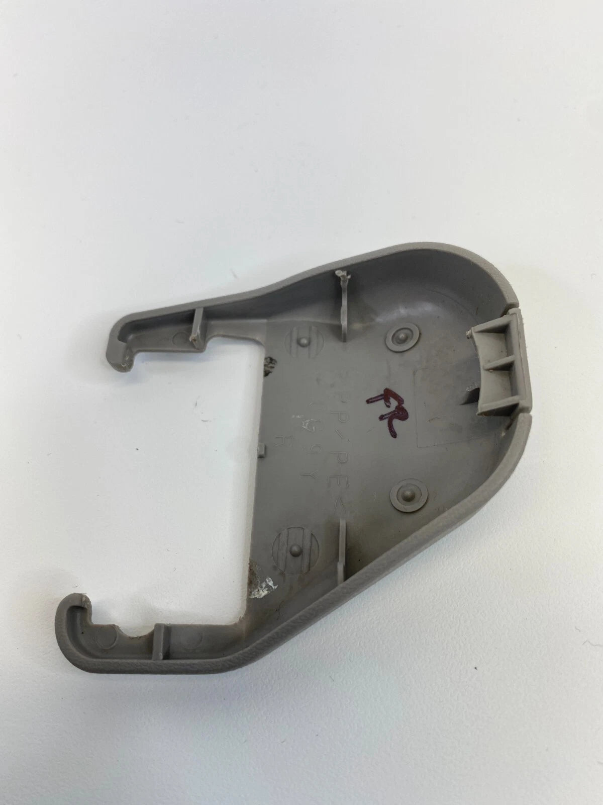 2002 2003 02 03 LEXUS ES300 FRONT RIGHT SEAT TRACK END COVER CAP TRIM OEM