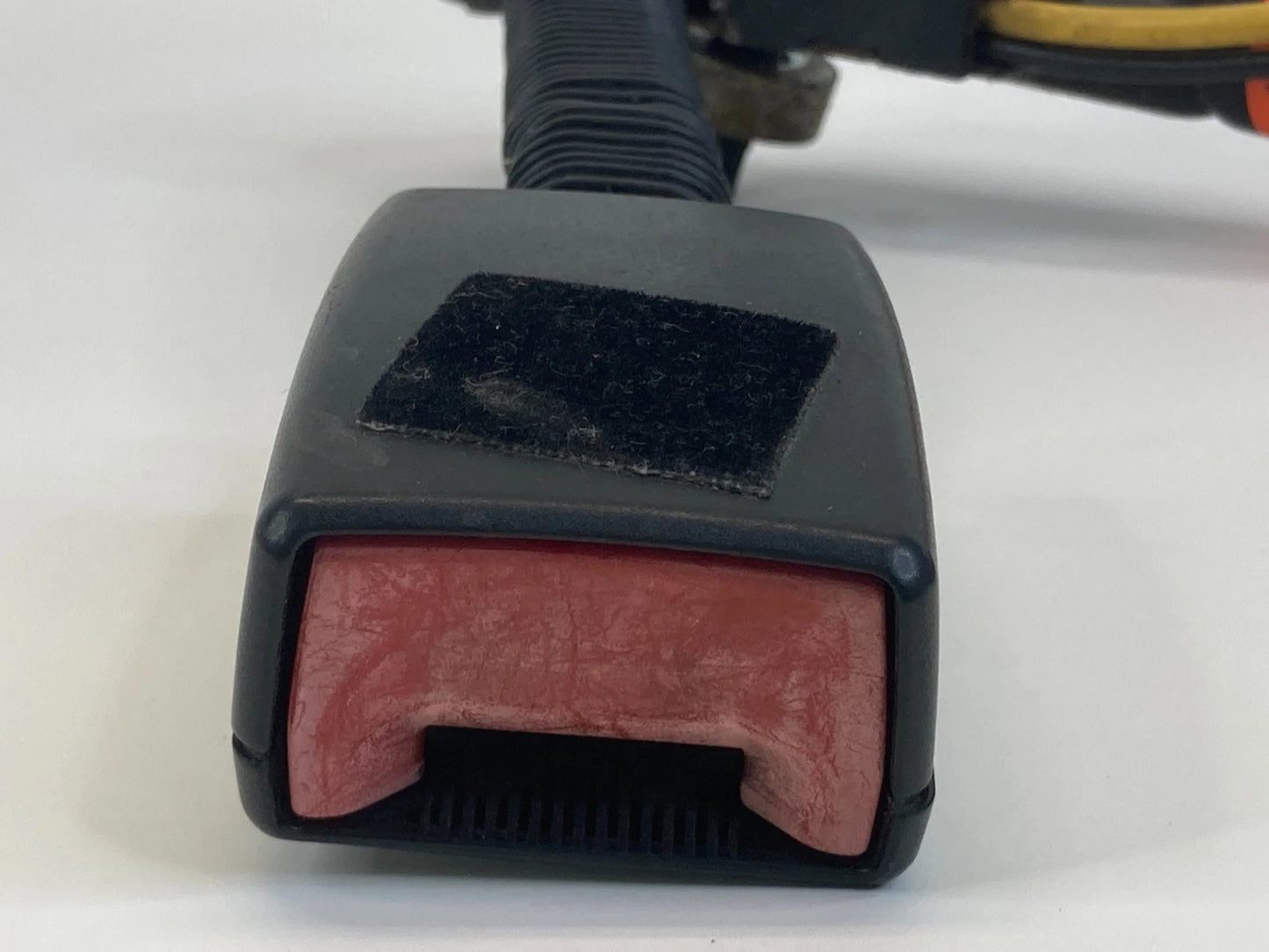 2005-2007 MERCURY MARINER FRONT RIGHT SIDE SEAT BELT BUCKLE 6L84-7861202-A OEM