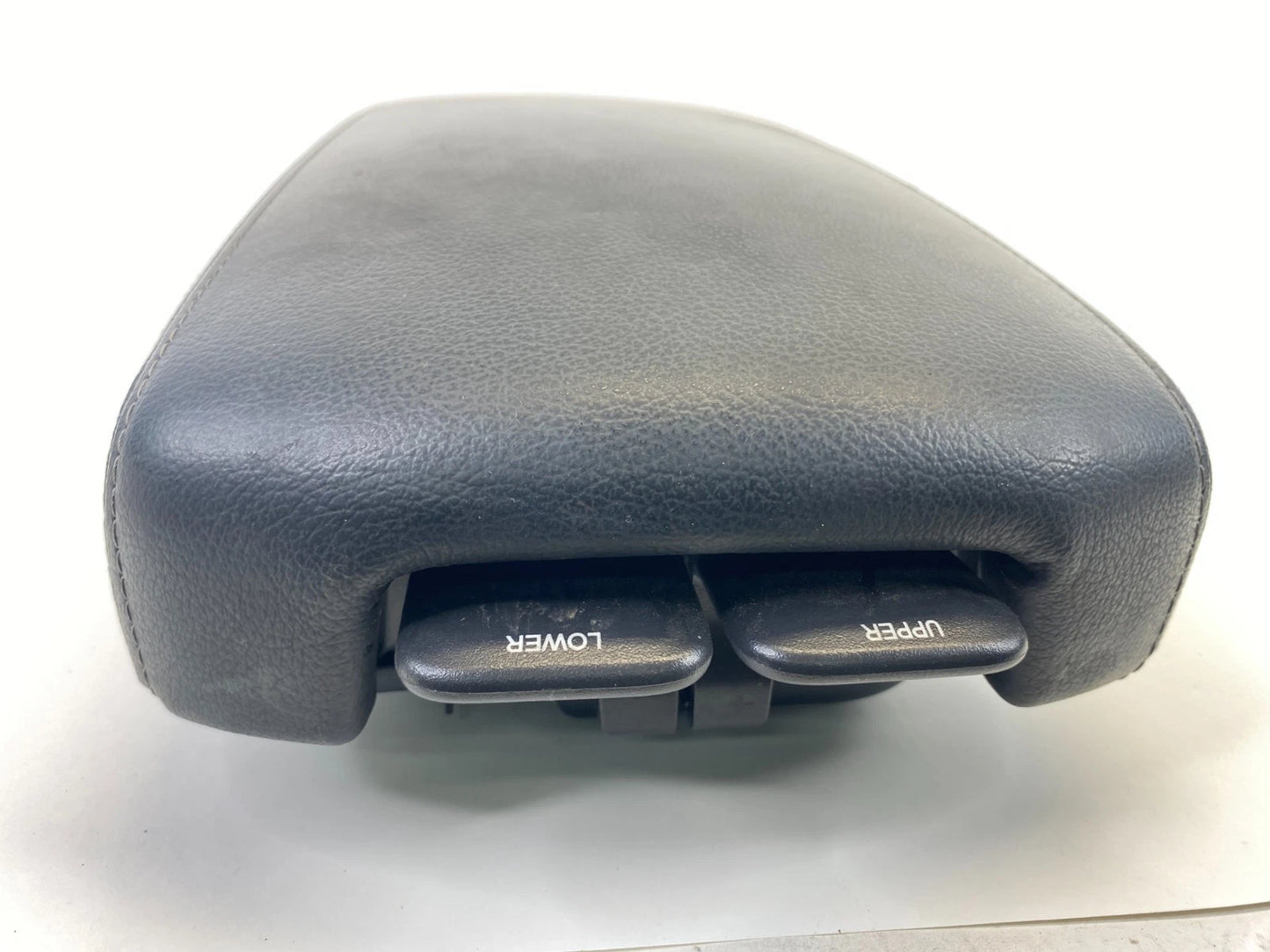 2018 Nissan Altima SEDAN Center Console Arm Rest Armrest Lid Compartment OEM