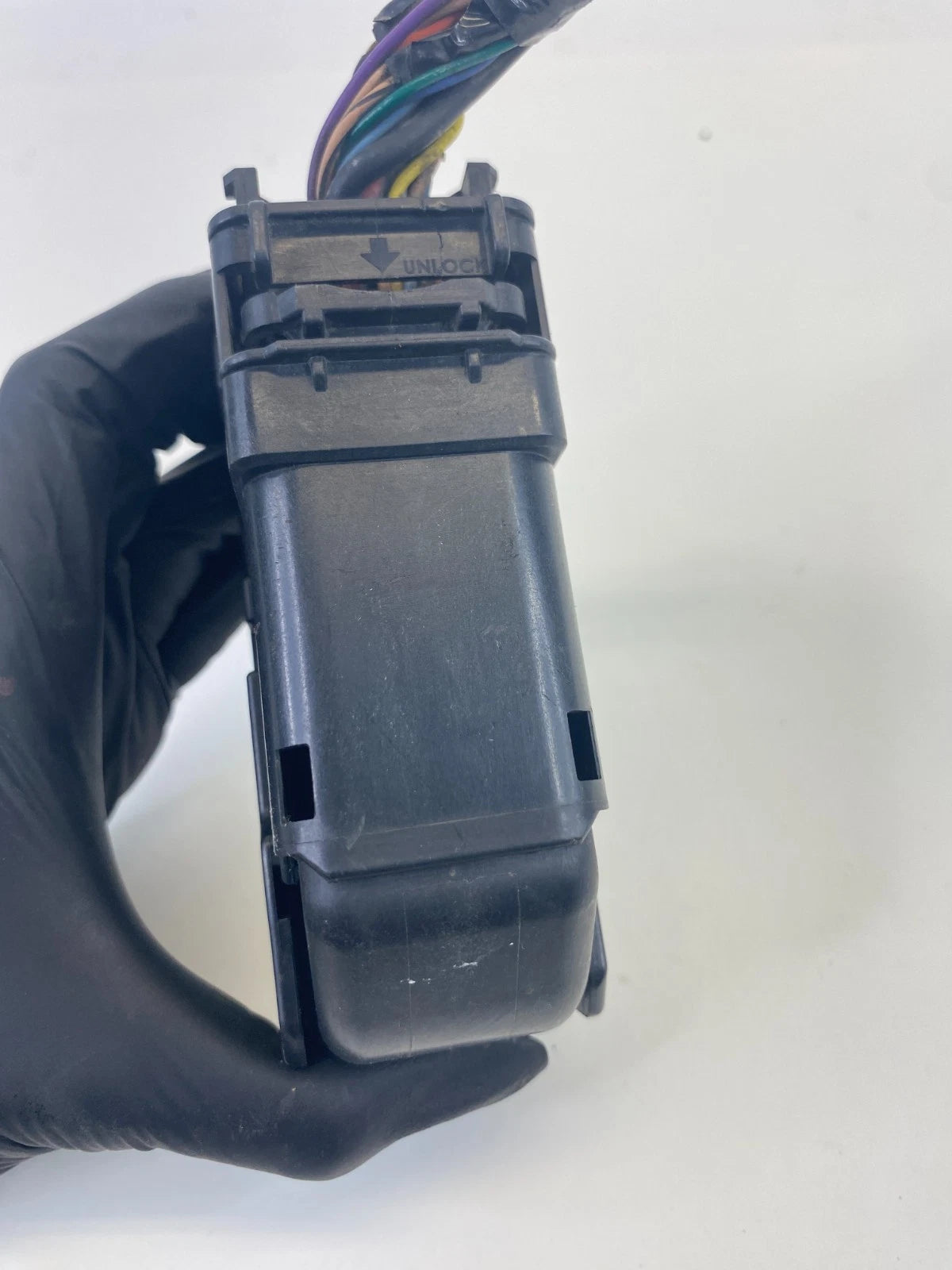 2010-2017 Chevrolet Equinox AT FWD ABS Anti Lock Brake Pump Plug Connector OEM