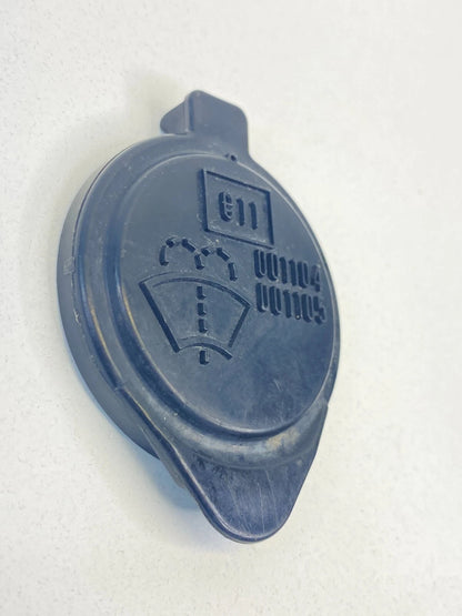1998-2000 LEXUS LS400 WINDSHIELD WIPER WASHER FLUID RESERVOIR CAP COVER OEM