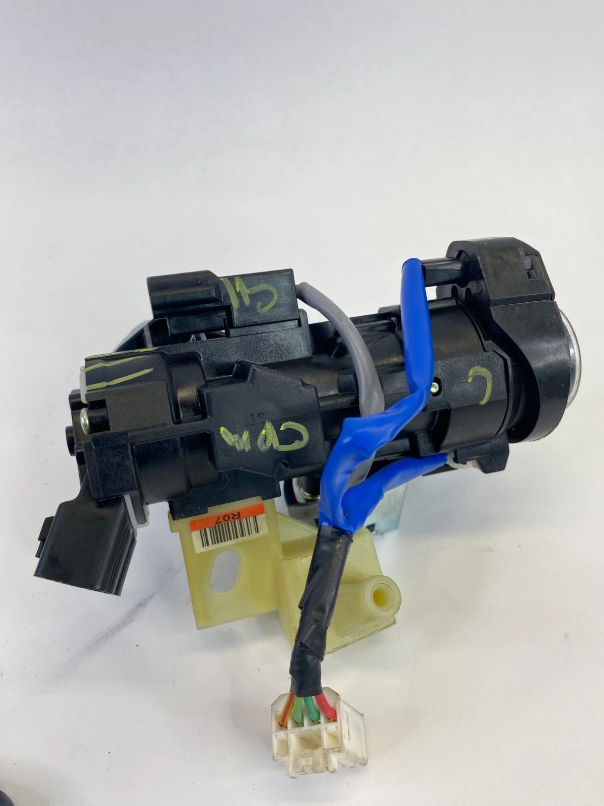 2011-2016 HYUNDAI ELANTRA 1.8L A/T IGNITION SWITCH LOCK CYLINDER W/ KEY ASSY OEM