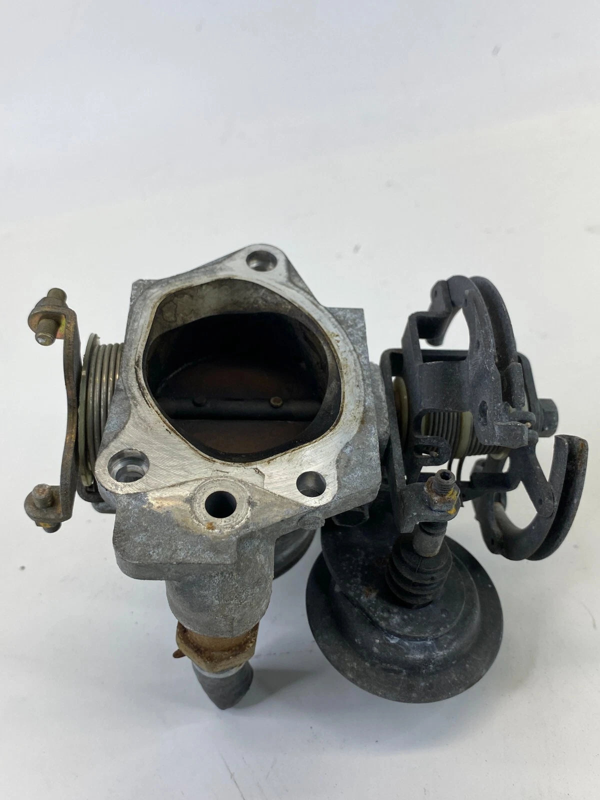 1999-2003 LEXUS RX300 RX 300 3.0L V6 AT THROTTLE BODY THROTTLE VALVE ASSY OEM