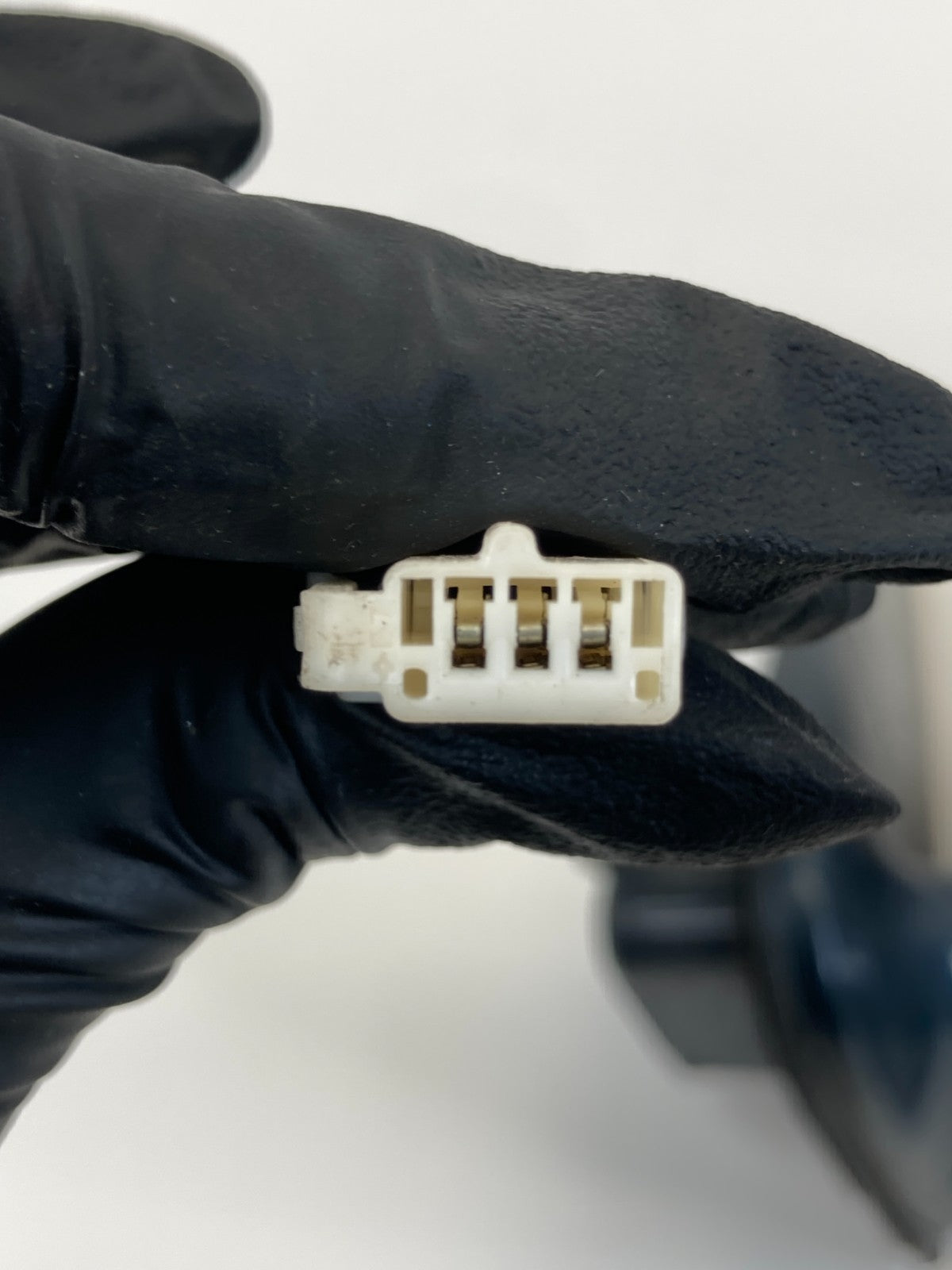 1997 1998 Toyota 4Runner Front Left Driver Side View Power Door Mirror Green