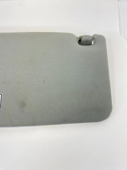 2005-2010 HONDA ODYSSEY PASSENGER RIGHT SIDE SUN VISOR SUNVISOR SHADE OEM