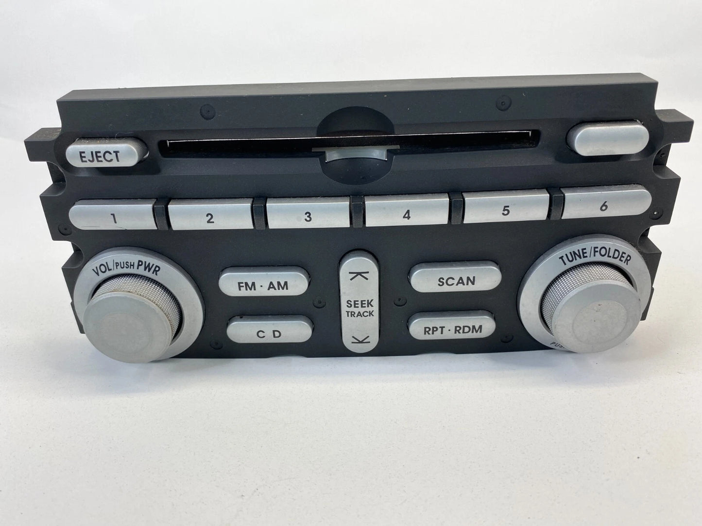 04 05 MITSUBISHI GALANT RADIO CD PLAYER CONTROL PANEL FACE PLATE 8002A247H OEM
