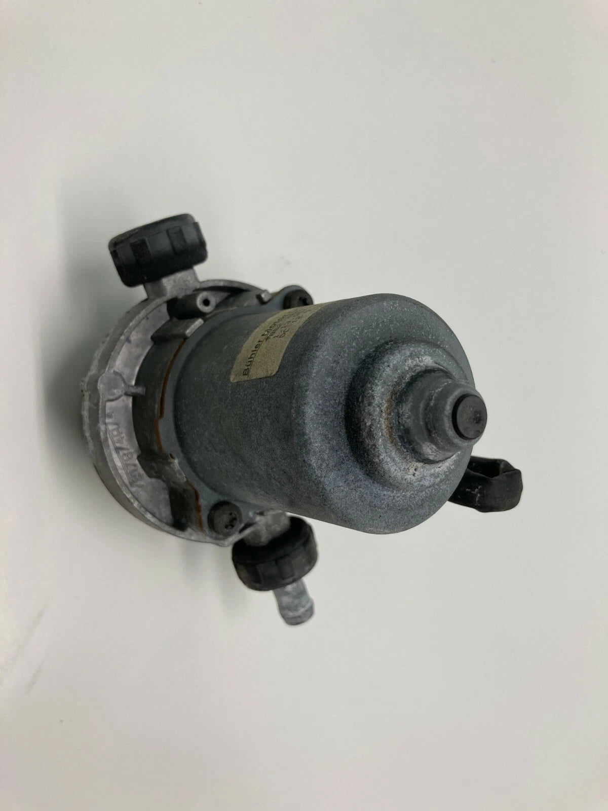 2003-2005 PASSAT 2002-2006 AUDI A4 QUATTRO BRAKE VACUUM PUMP 8E0-927-317A OEM