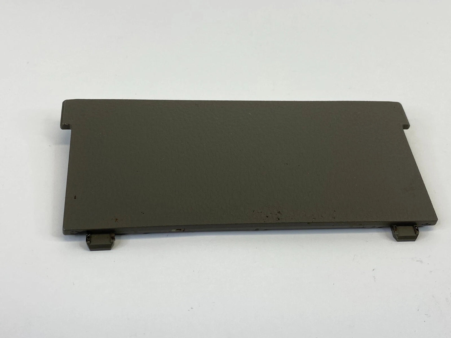05-07 INFINITI G35 CENTER CONSOLE ARMREST ARM REST BOLT CAP COVER 96912-AC710
