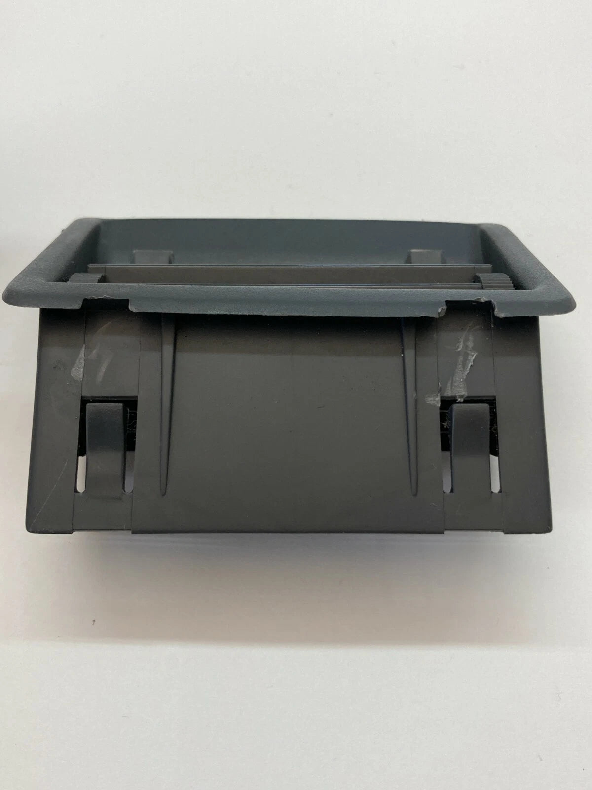 1997-2003 CHEVROLET MALIBU DASHBOARD LOWER CENTER AIR VENT DUCT OEM 22607544