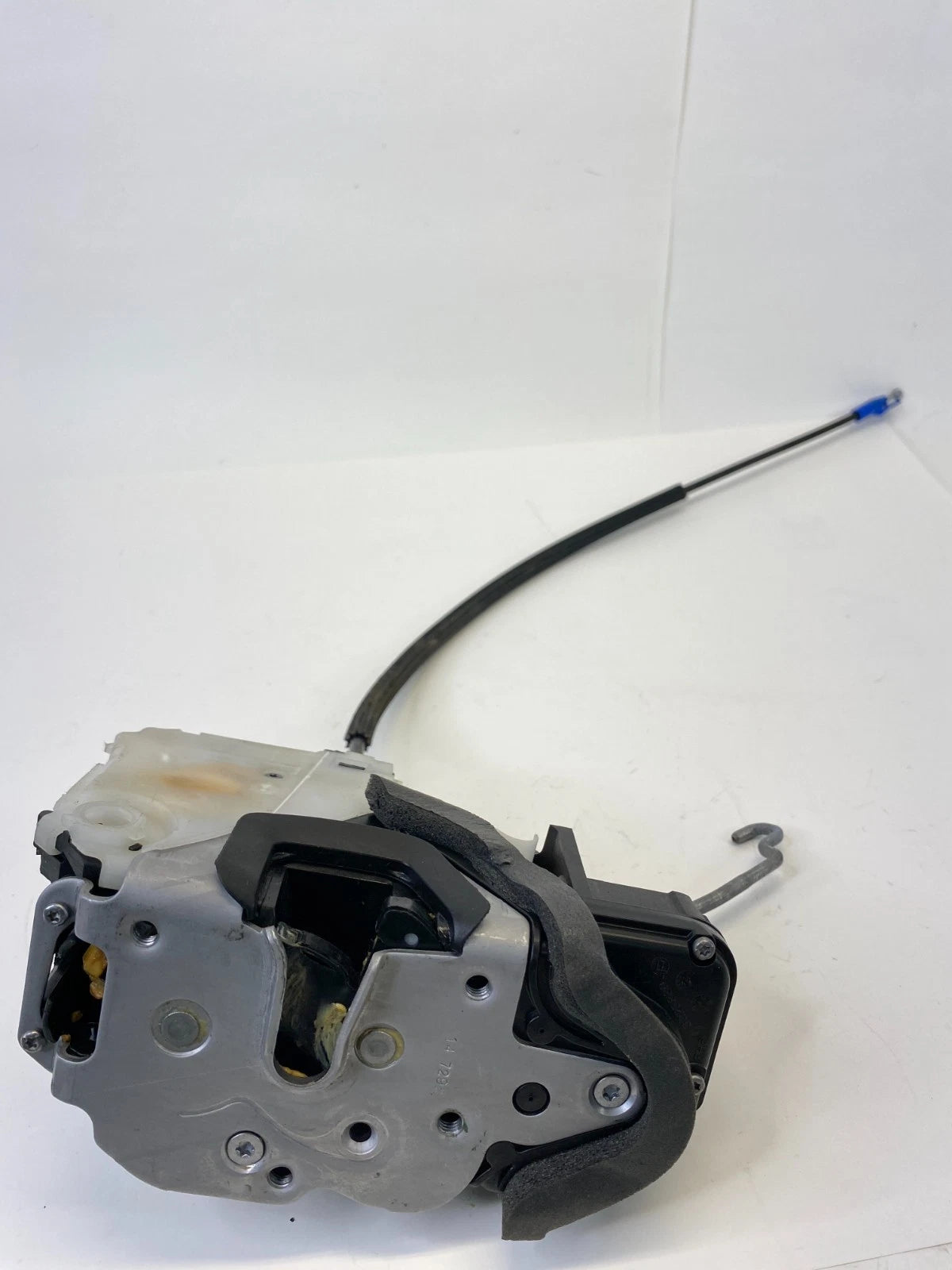 10-15 CHEVROLET EQUINOX REAR RIGHT SIDE DOOR LOCK LATCH ACTUATOR 13579552 OEM