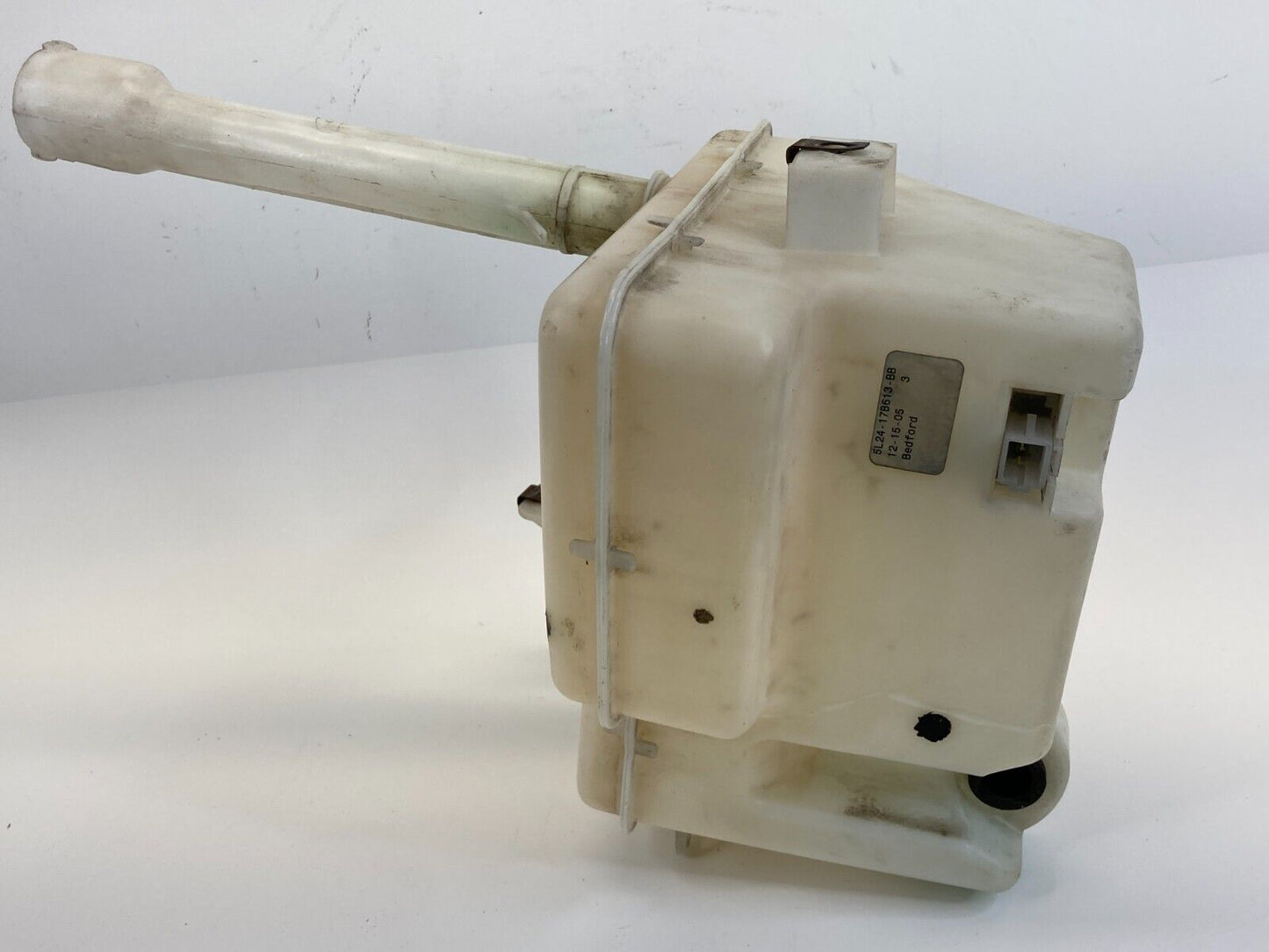 2002-2010 Ford Explorer Windshield Wiper Washer Reservoir Bottle 5L24-17B613-BB