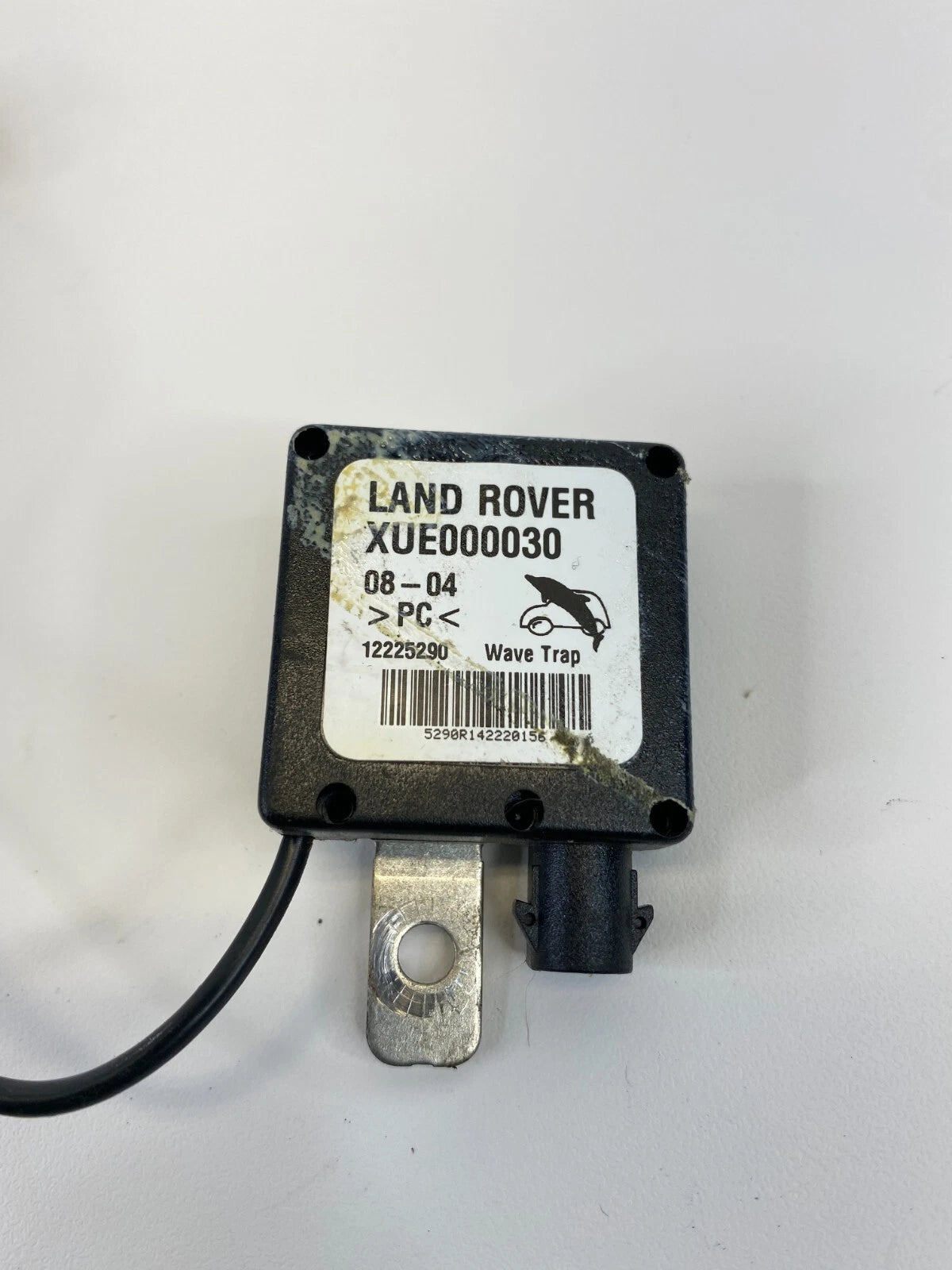 2003-2006 LAND ROVER RANGE RADIO ANTENNA SUPPRESSION FILTER MODULE XUE000030 OEM