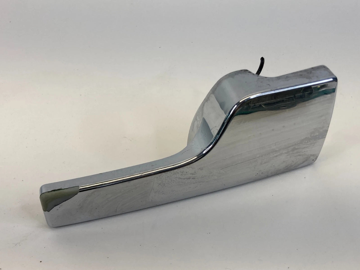 03-06 LINCOLN NAVIGATOR FRONT RIGHT SIDE INNER DOOR HANDLE W/ BEZEL 2L7X-782678