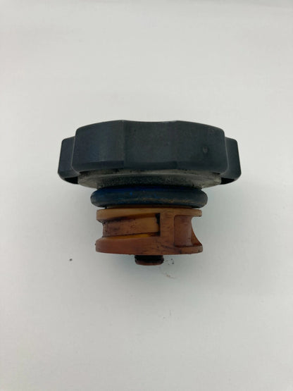05-10 PONTIAC G6 06-09 SOLSTICE 3.5L V6 OHV 12V ENGINE OIL FILLER FLUID CAP OEM