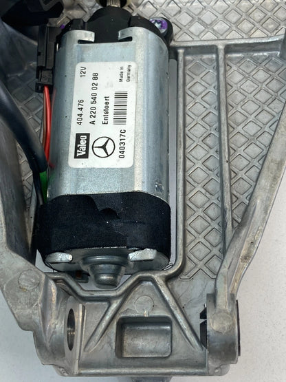 03-09 MERCEDES-BENZ E320 GEAR STEERING COLUMN ADJUSTMENT MOTOR 2205400288 OEM